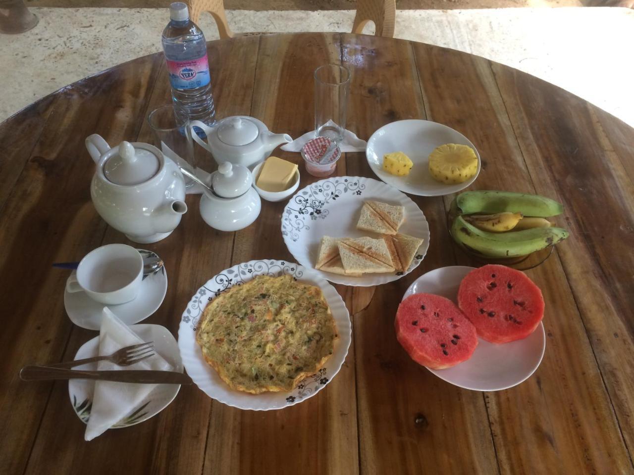 昆姆布克树屋别墅 蒂瑟默哈拉默 外观 照片